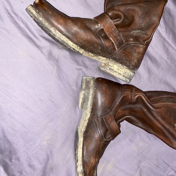 Mid calf brown Frye boots - Picture 8 of 8
